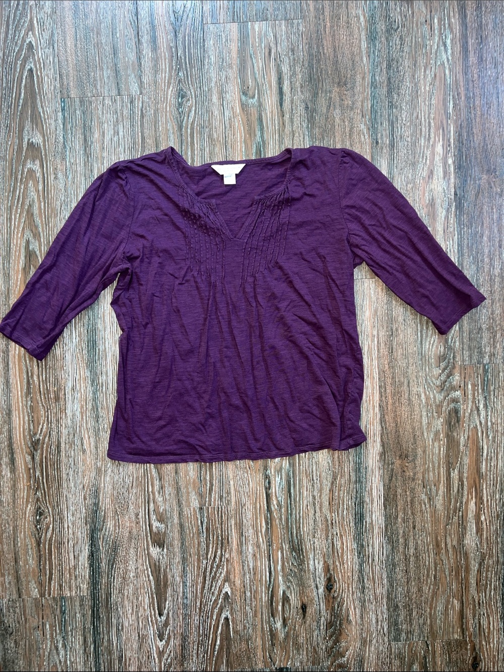 Christopher & Banks Plum V-Neck 3/4 Sleeve Pintuck Top